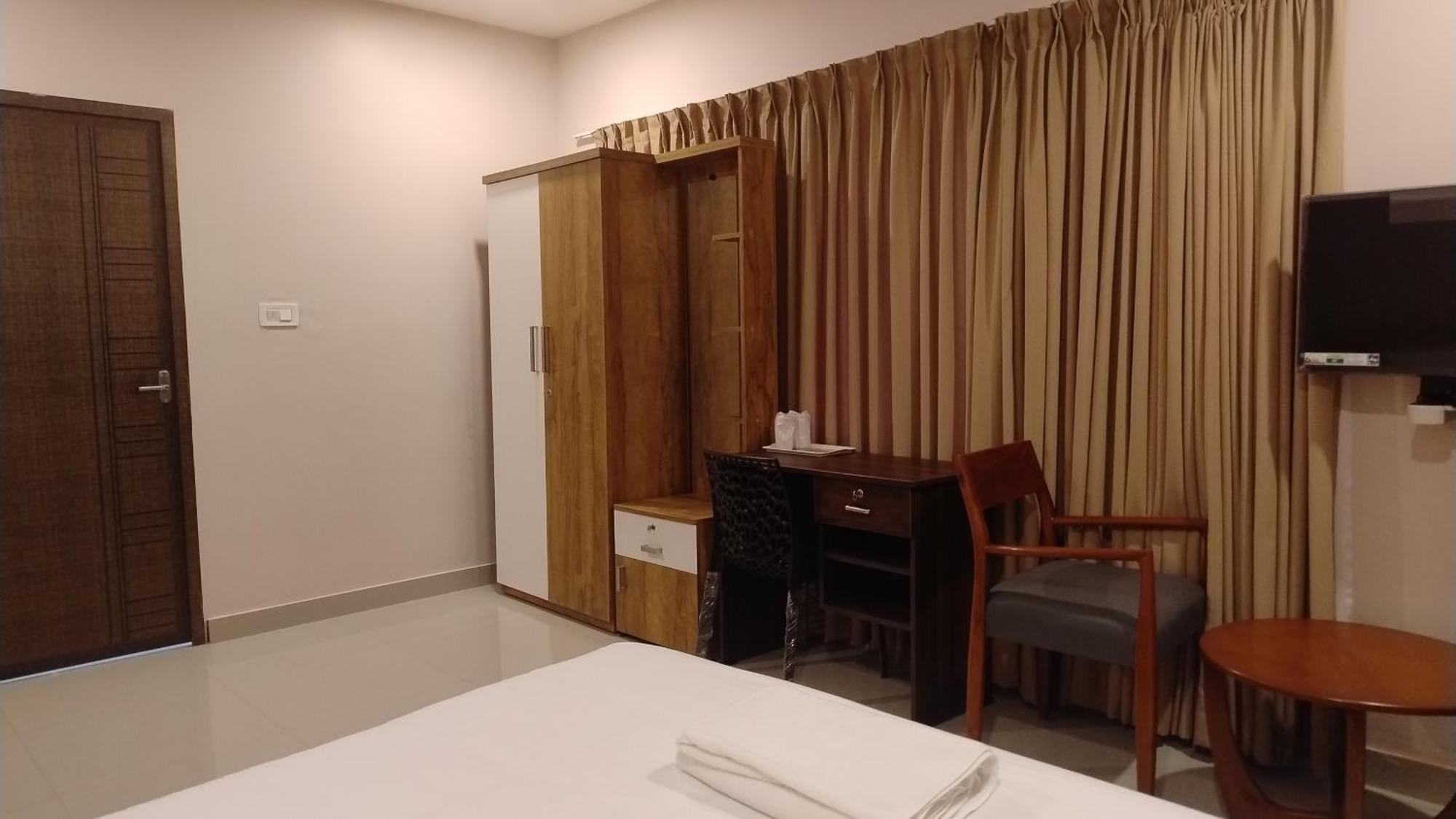 Gateway Airport Hotel 칸누르 외부 사진